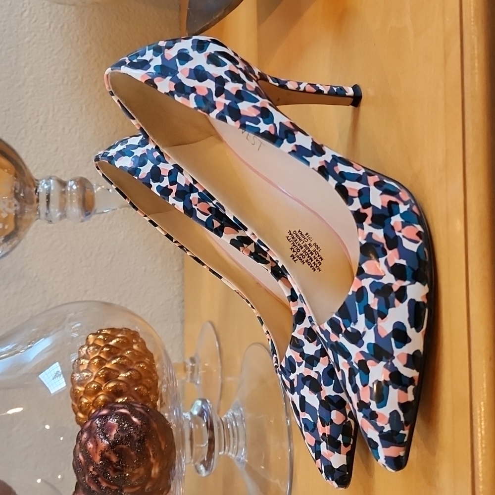 Like New! Nine West Flax Multi Color Heels size 7